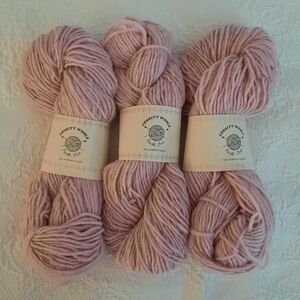 CONSITT WOOLS 3 Soft Spun 100% Lambswool Yarn Spun, Dyed, Milled in CANADA